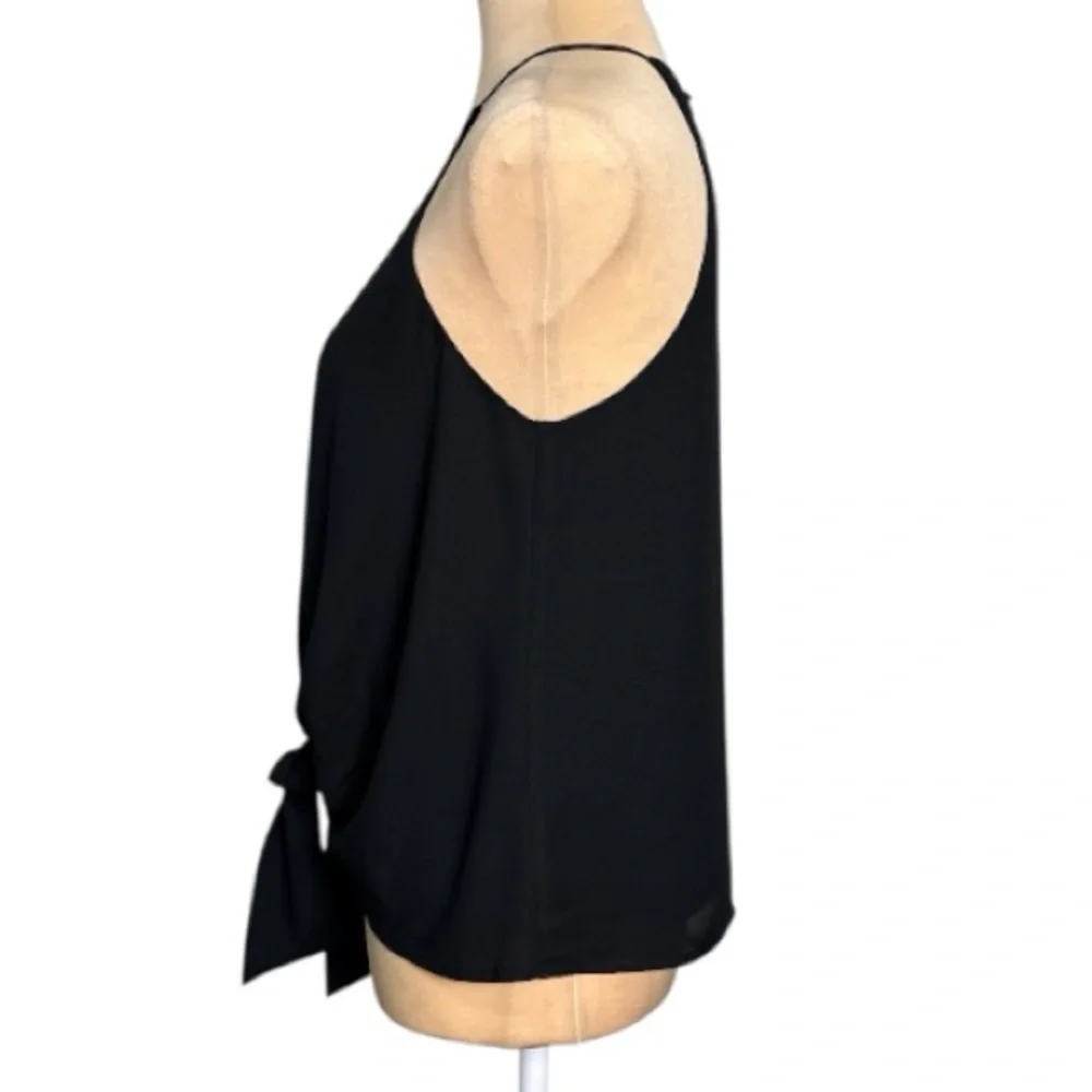 Express Elegant Black Tie-Front, Key Hole, Lined Camisole Size Small Petite